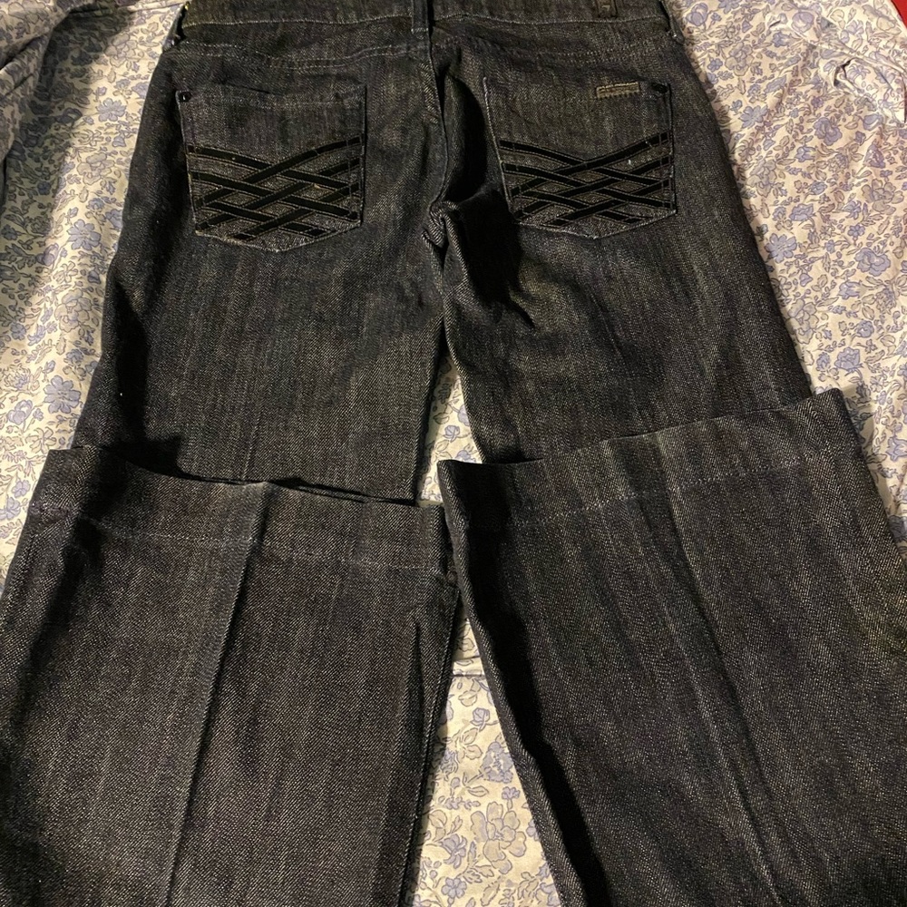 Dark blue Jean